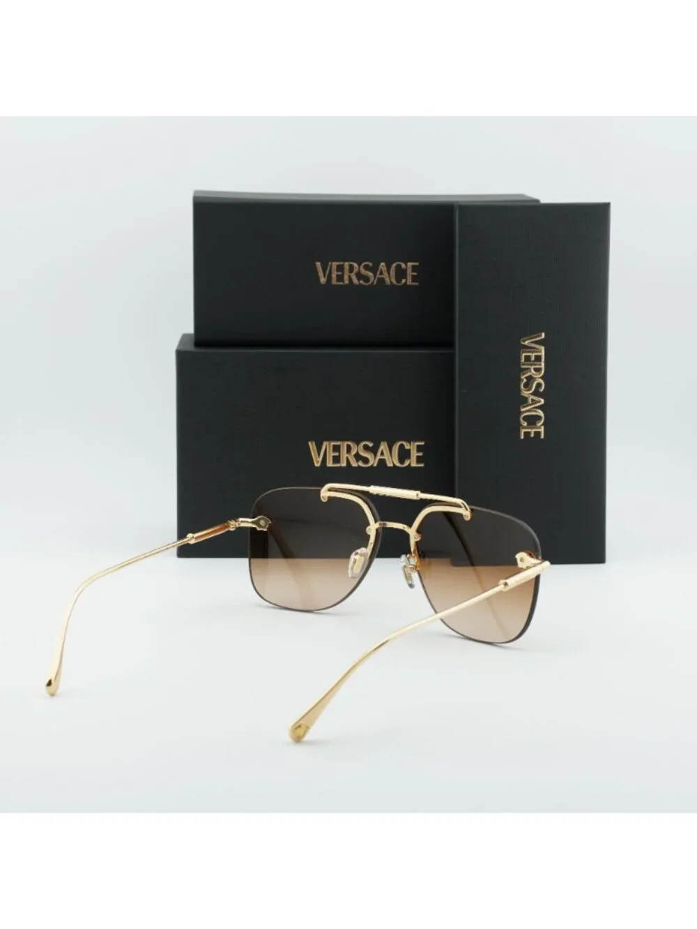 Versace model ve2296